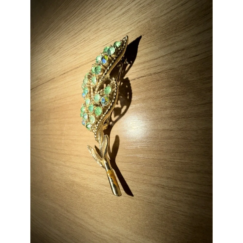 Vintage Leaf Spray Brooch Green Rhinestone Gold Tone Plant Spring MCM